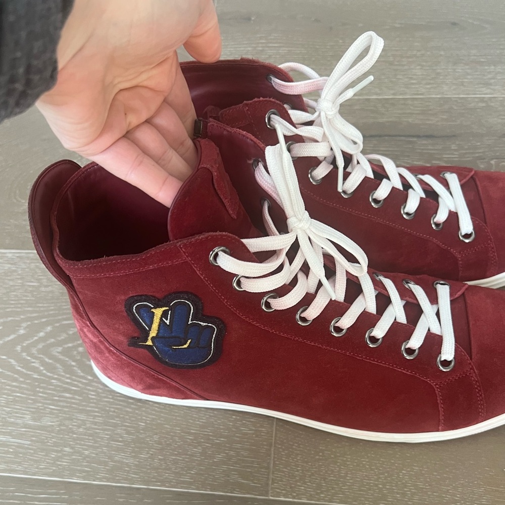 Red color high tops sneakers good condition